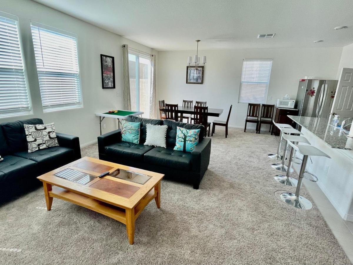 Spacious House, 5 Bedrooms, Sleeps 12, Near Las Vegas Strip And Airport المظهر الخارجي الصورة