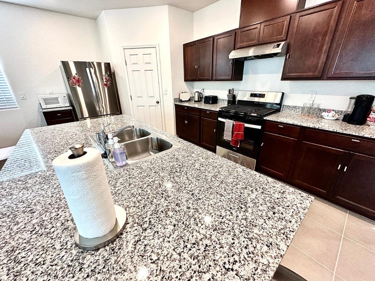 Spacious House, 5 Bedrooms, Sleeps 12, Near Las Vegas Strip And Airport المظهر الخارجي الصورة